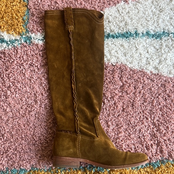 FRYE Cara Tall Boot Wheat Size 7 - Picture 10 of 15